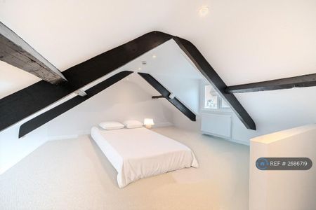 1 bedroom in a house share to rent - Photo 5