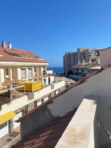 Alquiler de chalet adosado en Pasaje Estonia, 1 - Photo 3