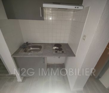 Location Appartement 1 pièce 14m² GRASSE 06130 - Photo 2
