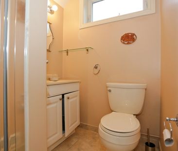 For Lease - 2341 Genevieve Drive, Mississauga, Ontario - Photo 5