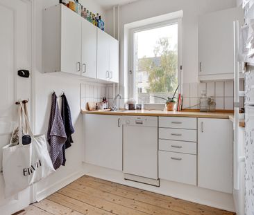 <b>VELDISPONERET 2-VÆRELSES LEJLIGHED I CENTRUM</b><br> - Photo 4