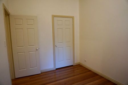 1/125 Lord Street, Richmond VIC 3121 - House For Rent | Domain - Photo 3