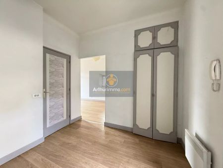 Location Appartement 1 pièces 31 m2 à Apt - Photo 3