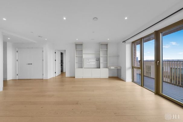 Capital Interchange Way Brentford TW8 - Photo 1