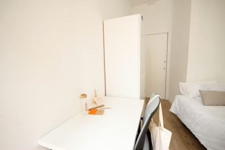 Carrer del Poeta Cabanyes, Barcelona, Catalonia 08004 - Foto 3