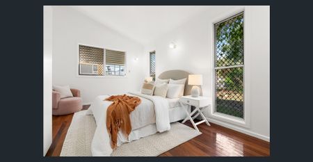 Fantastic Family Home in Quiet Cul-De-Sac - Photo 5