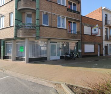 Gerenoveerd 1-slaapkamerappartement gelegen aan een leuk pleintje v... - Foto 3