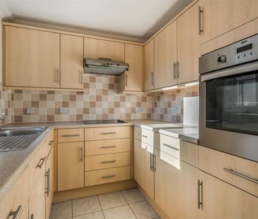 Chartwell Lodge, Tunbridge Wells - Photo 4