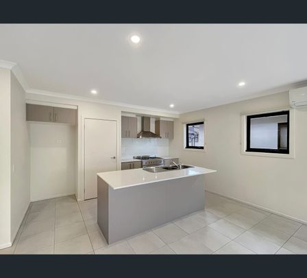 5 Fluorescent Street, South Morang, Vic 3752 - Photo 1