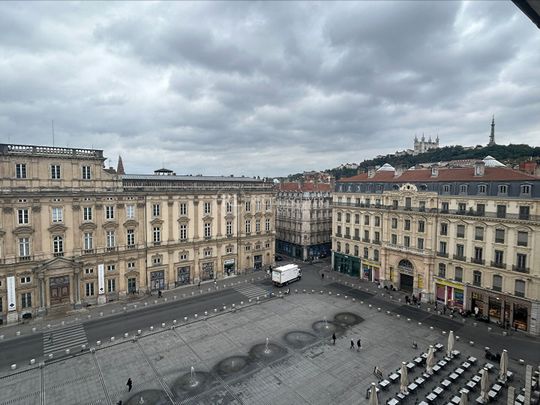 F3 - Place des Terreaux LYON 1 , Lyon - Photo 1