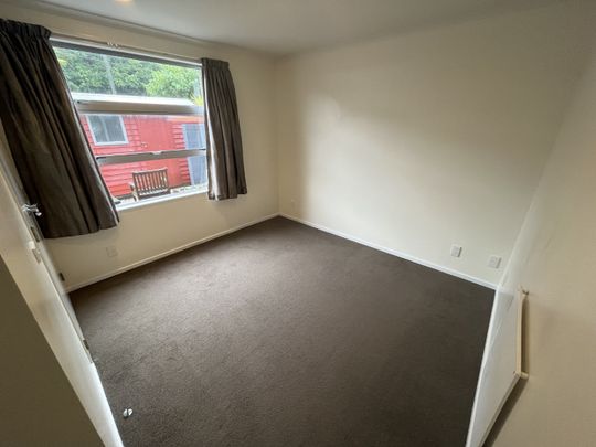 4 Poona Street, Khandallah - Photo 1