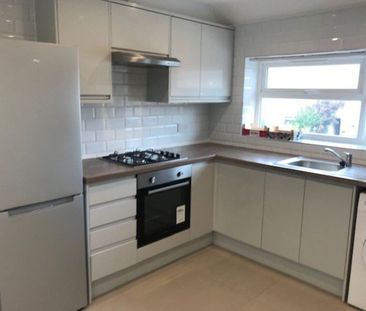 Donnington Bridge Road, Upper Flat, Cowley - Photo 2