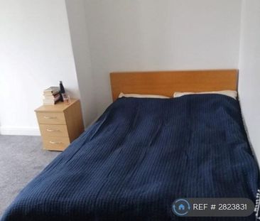 2 bedroom end of terrace house to rent - Photo 5
