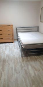 6 bedroom house of multiple occupation to rent - Photo 3