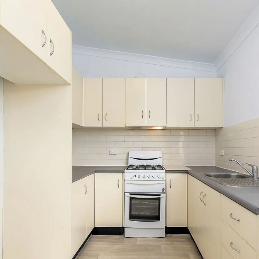 Charming Three-Bedroom Home in Convenient Strathfield Setting - Photo 1