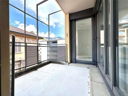 Lugano - bright and spacious 2.5 room apartment in the lake area - Photo 3