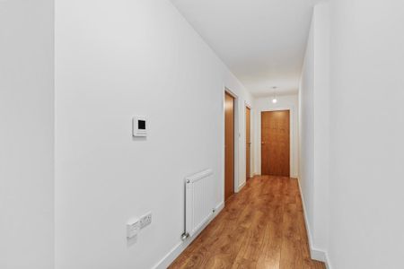 1 bedroom apartment to rent - Photo 2