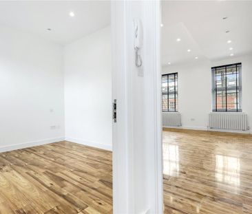 3 bedroom apartment to rent - Photo 2