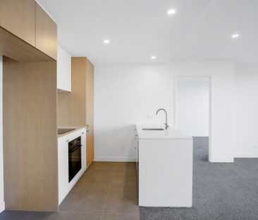 Exquisite Two-Bedroom Apartment at WOVA – Contemporary Style & Prim... - Photo 6