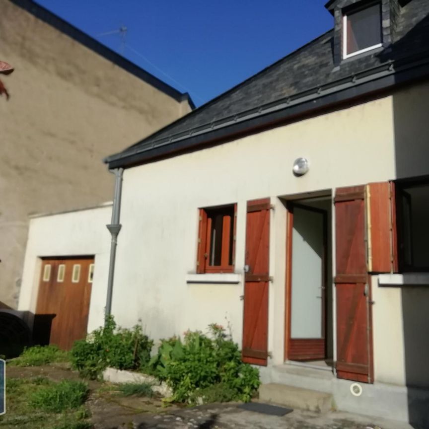 Location Appartement 2 pièces 25m² LES PONTS DE CE 49130 - Photo 1