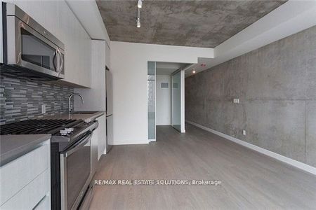 One Eleven Condos and Lofts , #407 - Photo 4