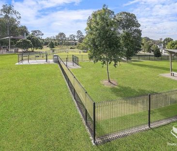 SOUGHT AFTER COMPLEX LIVING! - Photo 2