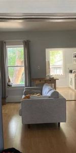 1 Bedroom Apt for Rent, Main Floor, Close to Bloor West Village - Photo 3