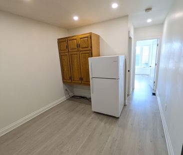 For Lease - 1865 Davenport Road Unit# 2, Toronto, Ontario - Photo 3