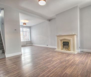 2 bedroom semi-detached house to rent - Photo 4