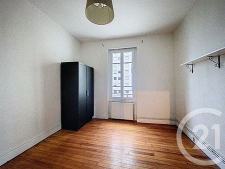 Location Appartement 2 pièces 45m² CLERMONT FERRAND 63000 - Photo 2