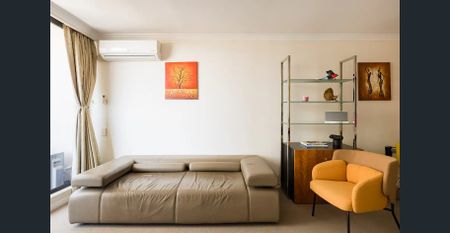 Fully Furnished - Luxury Apartment - Photo 4