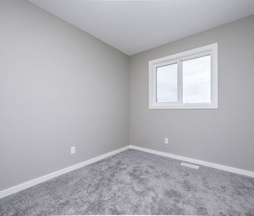 89 Carrington Boulevard, Calgary - Photo 2