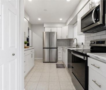 6562 GLENGATE Street Unit# Upper, Niagara Falls, Ontario, L2E5S7 - Photo 3