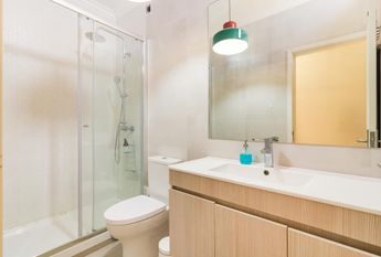 1 Bedroom Apartment, Alfama, Lisboa