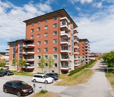 Lommarvägen 29 - Photo 1