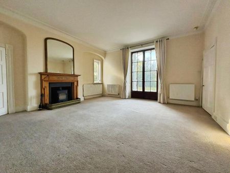 5 bedroom detached house to rent - Photo 4