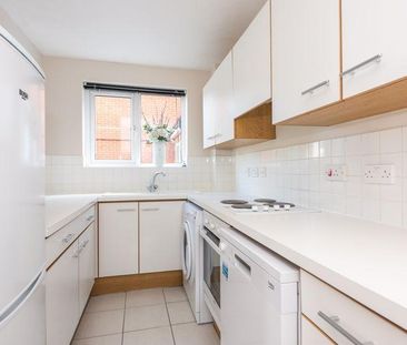 2 bedroom property to rent - Photo 3