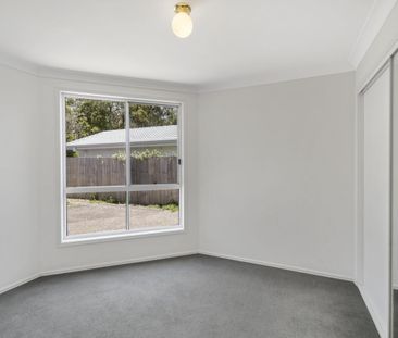 Comfortable Duplex in Quiet Street - Photo 1