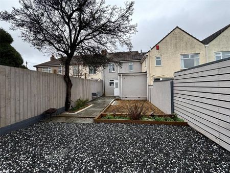 3 bedroom terraced house to rent - Photo 3