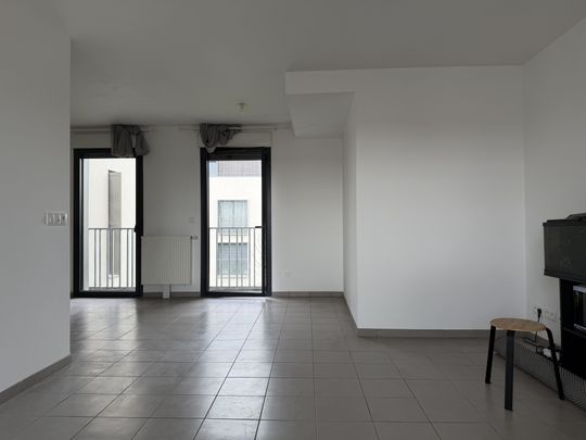 Location Appartement 4 pièces 84m² BORDEAUX 33200 - Photo 1