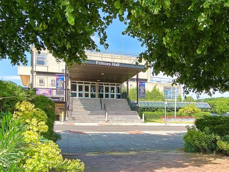 Halimote Road, Aldershot, Hampshire, GU11 - Photo 4