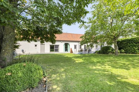 Rustig gelegen vierkantshoeve + weide (38a81ca) met 3 slaapkamers te Pajottegem - Photo 2