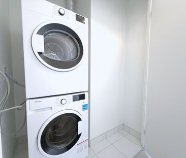 For Lease - 5 Quarrington Lane Unit# 1807, Toronto, Ontario - Photo 2