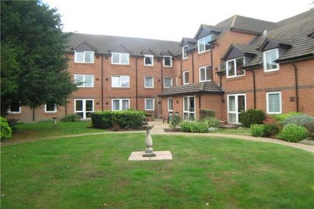 1 bedroom retirement property to rent - Photo 3