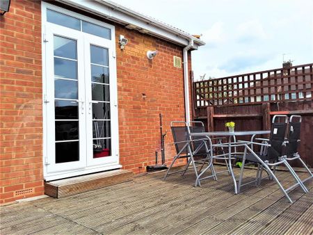 1 bedroom property to rent - Photo 4