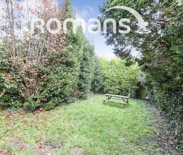 Dollis Drive, Farnham, GU9 - Photo 6