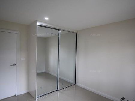 Charming 2 Bedroom Granny Flat In A Quiet Cul-de-sac - Photo 3