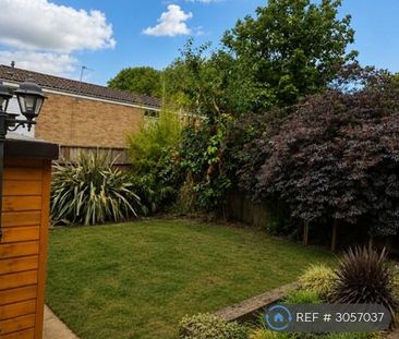 1 bedroom in a house share to rent - Photo 6