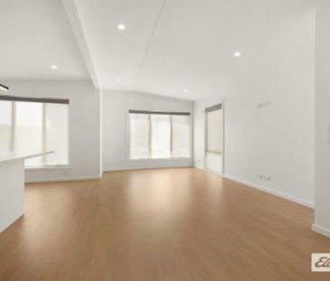 Newly Renovated Home! - Photo 3