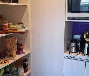 3 Bedrooms & Study with Double Garage - Photo 2